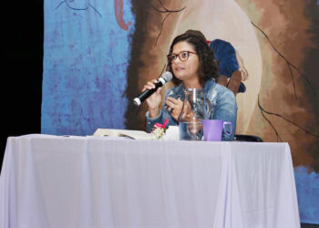 “A Bíblia pode tornar-se pedra ou tornar-se se pão”